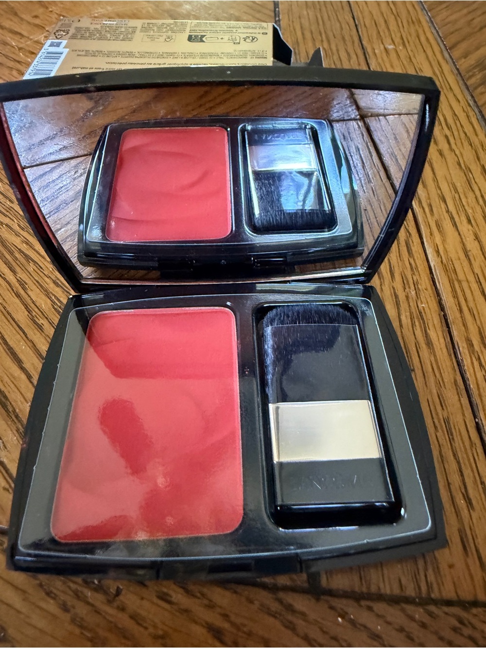 Lancôme Blush Subtil Powder Blush 900 Folie Rouge - Red Pink